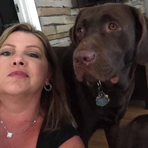 Meet your Posher, Ladonna - Picture 1 of 1